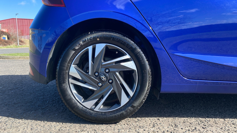 Hyundai i20 1.0T GDi 48V MHD SE Connect 5dr Petrol Hatchback